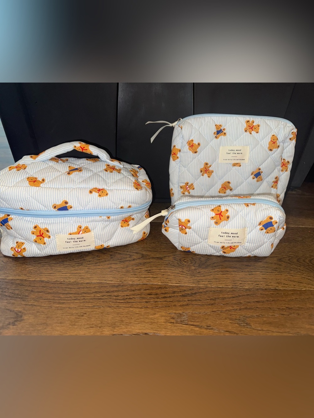 Quilted Bear Print Cosmetic Bag Set - Light Blue & Cream